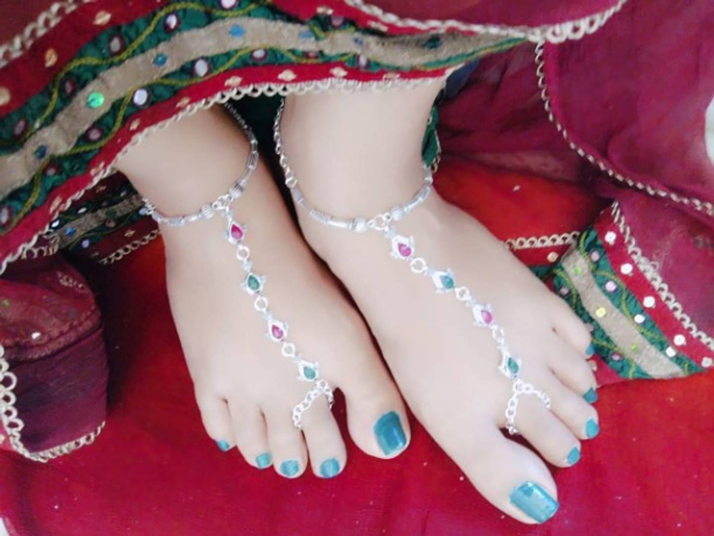 Trendy Beautiful Brass Silver Plated Anklets